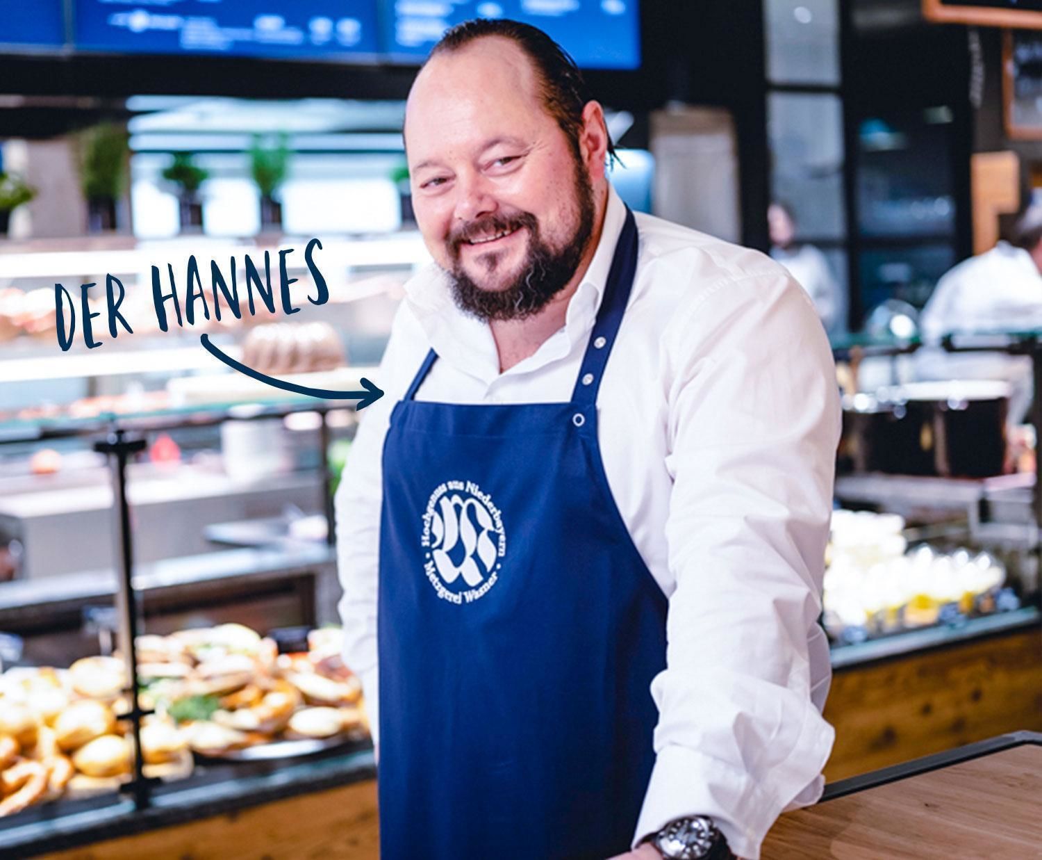 Hannes Wasner in einer Wasner Filiale