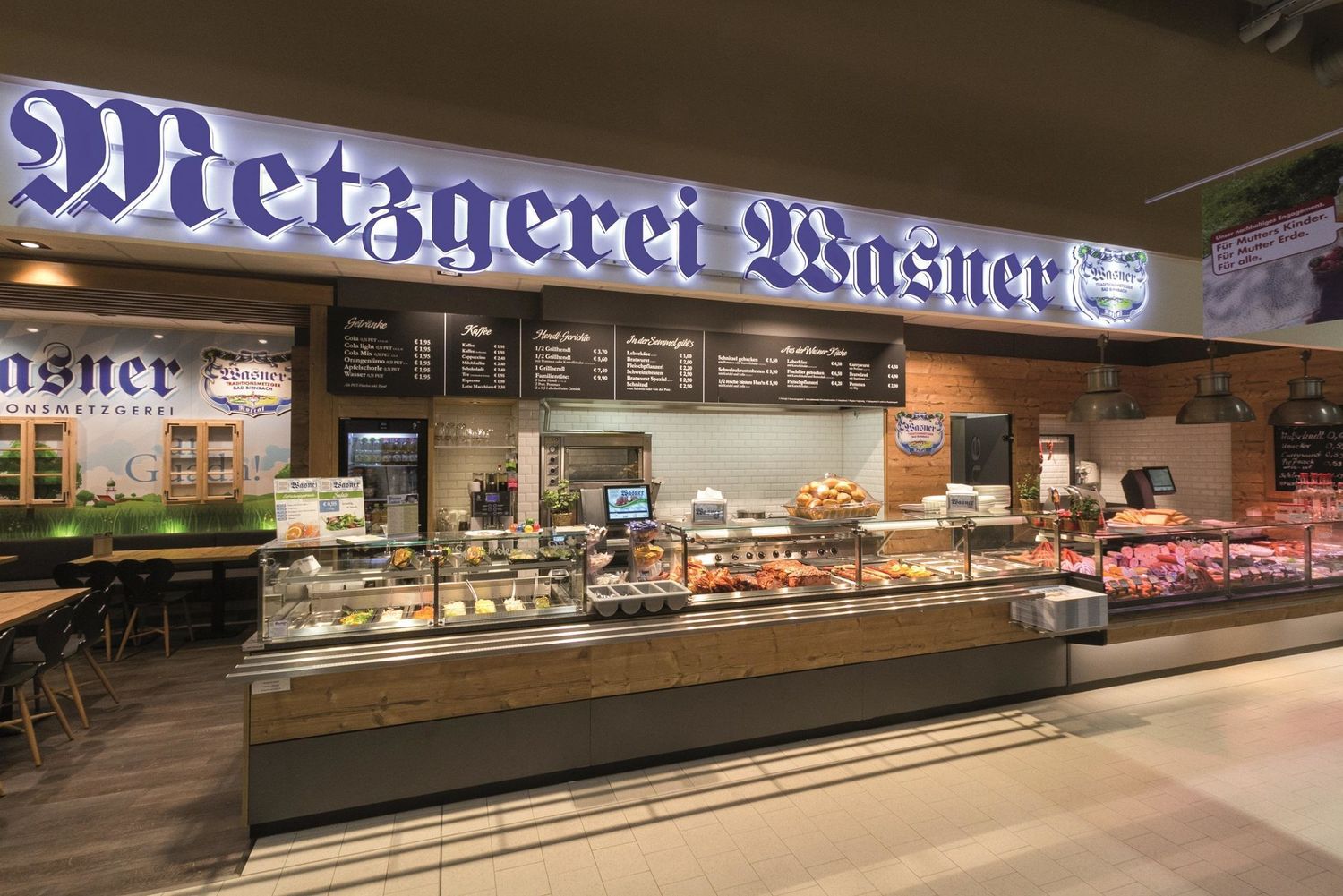 Eine Theke im Landau Wurstshop von Wasner