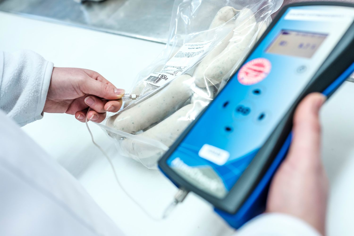 Sicherheit und Qualität an erster Stelle Warenprüfung bei Wasner